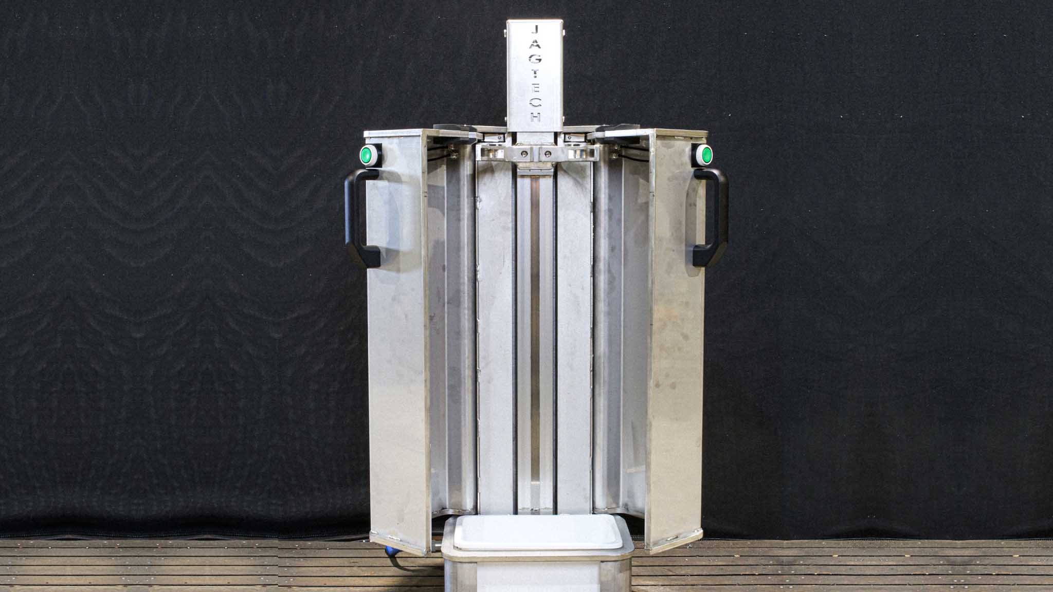 The JAG-MAG system captures metal fines instantly, preventing costly tool failures and preserving drilling fluid quality.